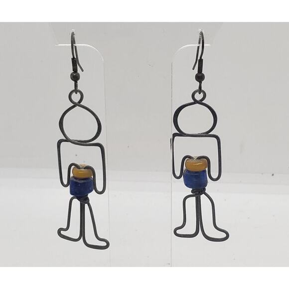 Vintage Earrings Wire Figural Man Person Handmade 1970s Person Boho Glass Beads - Picture 8 of 8